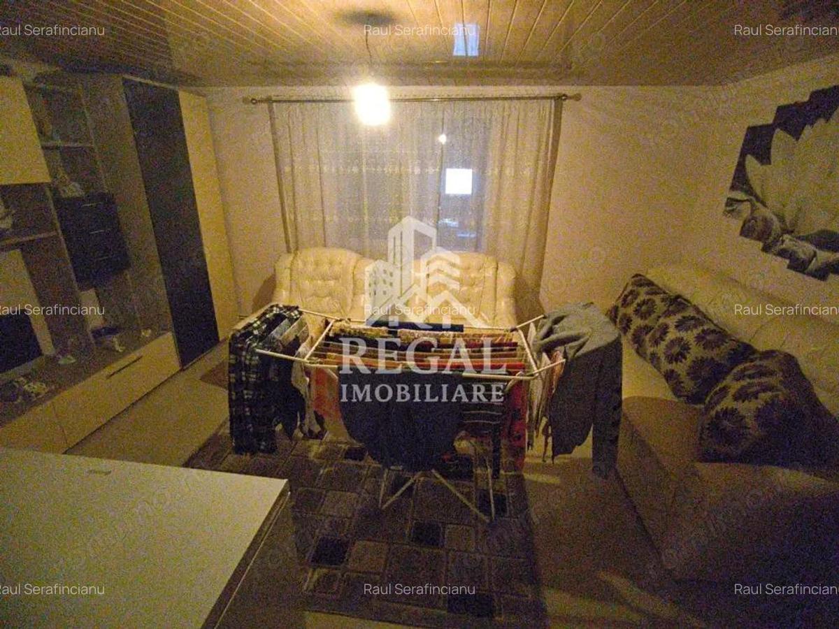 Casa de vanzare cu 5 camere in Frontul 2-Teliucul Inferior - 11