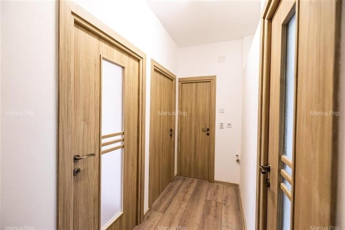 FILM&Tur 3D! Apartament renovat, etaj2, Centrul Civic, Brasov - 4