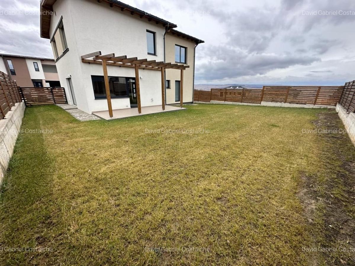 Casa individuala de 4 camere, 129 mp utili, curte 445 mp., garaj, Pet Friendly. - 9
