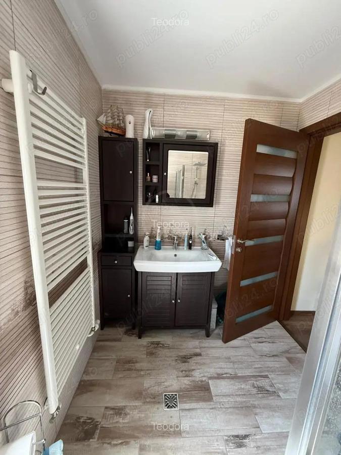 Triplex cu 3 camere, mobilat si utilat!!! - 9
