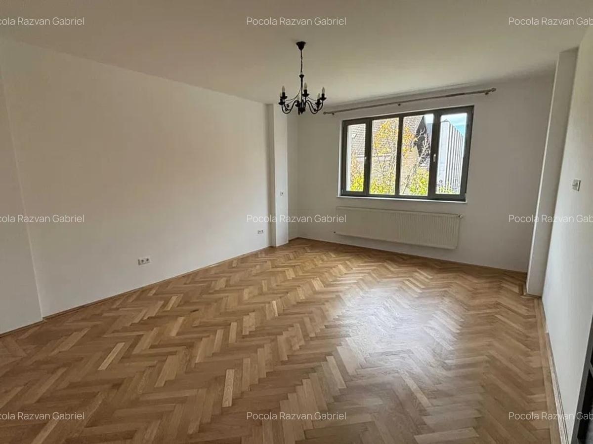 Apartament cu 5 camere,120mp, zona Centru - 6