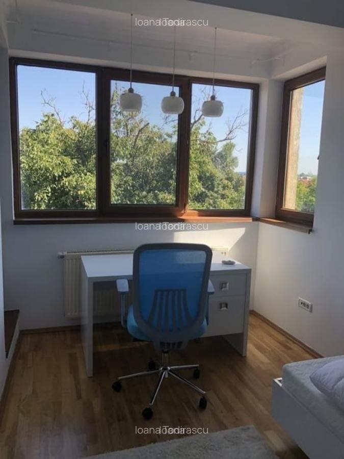 Apartament de lux cu 4 camere in Baneasa - 137 mp, terasa 25 mp, parcare+boxa - 7