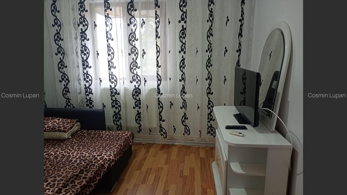 APARTAMENT DECOMANDAT CENTRU - 3