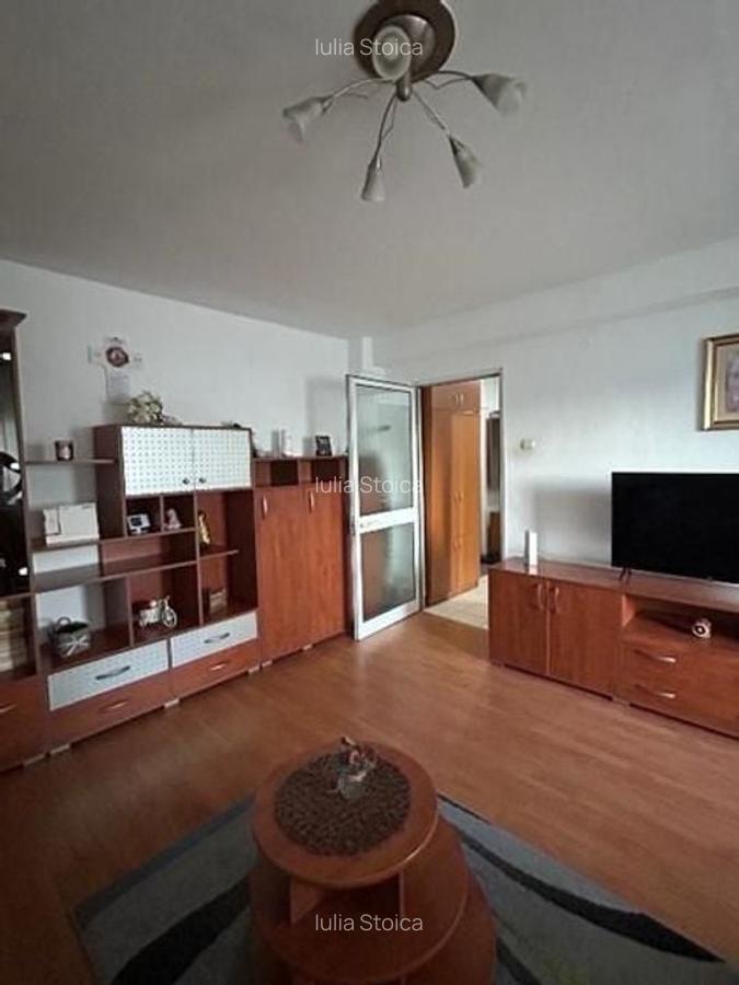 De vanzare Apartament 2 Camere Drumul Sarii - 13 Septembrie - 2