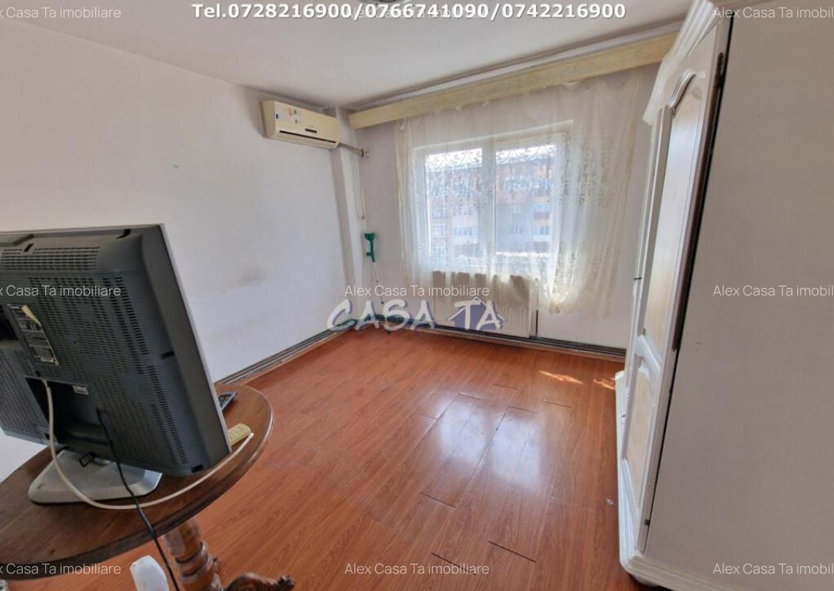 Inchiriere apartament 2 camere, situat in Targu Jiu, Str.V - 3