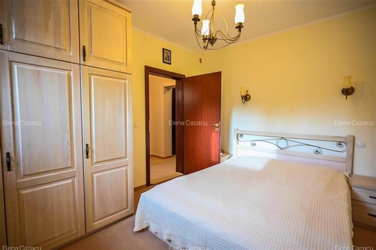 Apartament cu 3 camere decomandat, mobilat în Poiana Brașov - 5