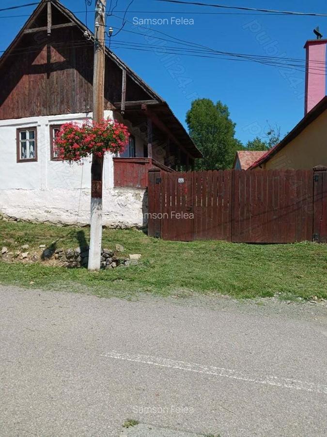 Case de vanzare la ?ara - 3