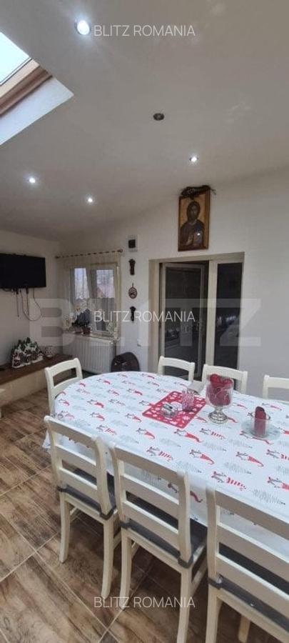 Vila 7 camere, 240mp, 1253mp teren, Fieni - 4