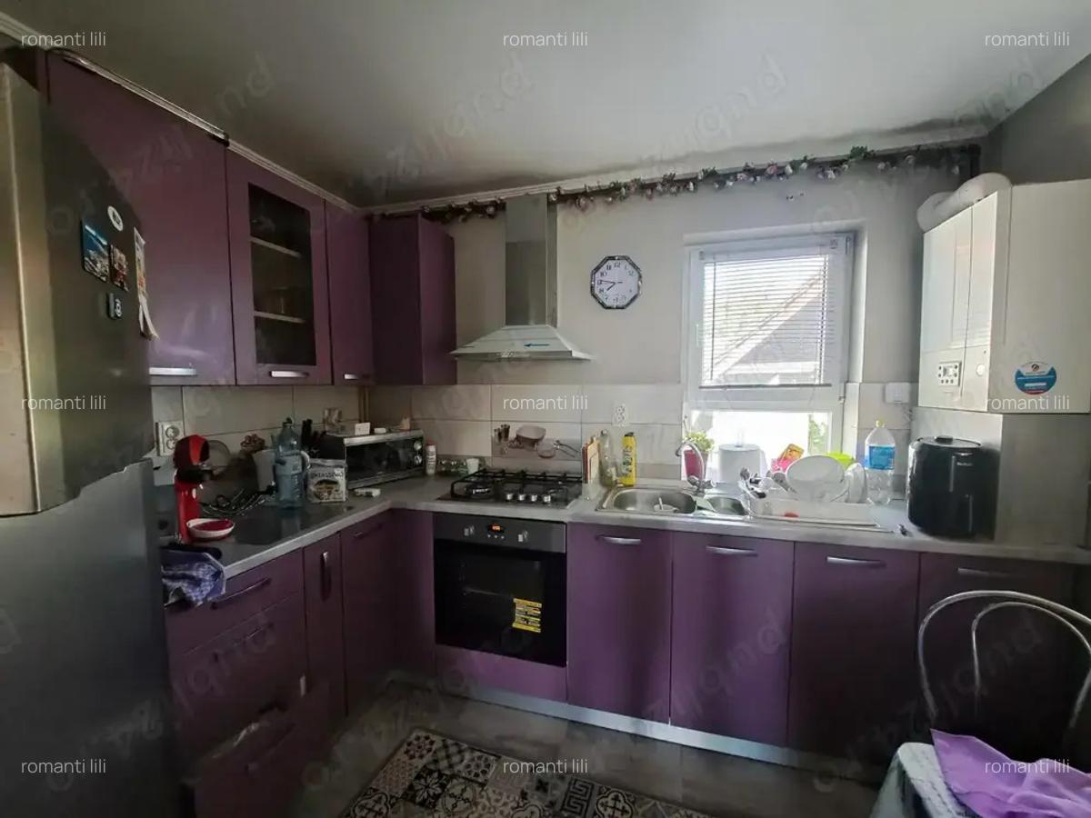 Apartament cu 3 camere la etajul 1 plus anexe, complet mobilat , nou - 5