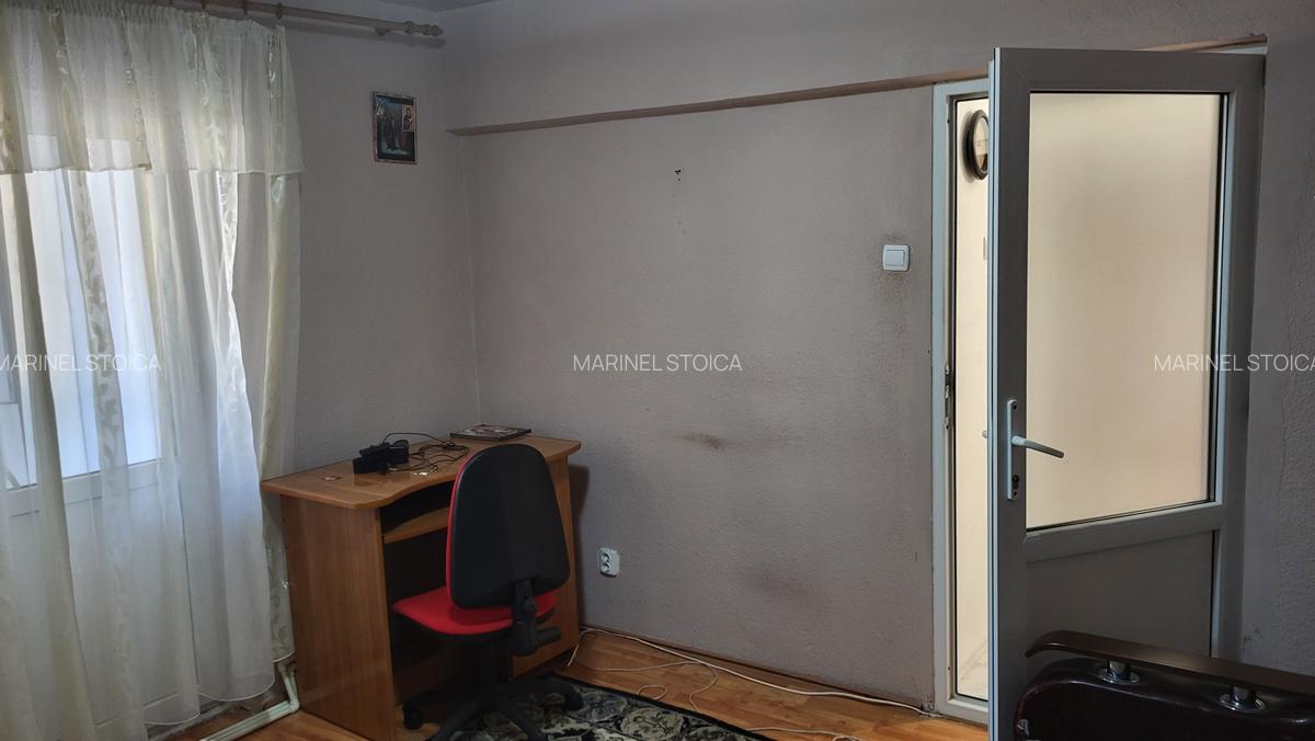De inchiriat apartament 2 camere, situat etaj 1 in bloc mic, zona Hotel Vrancea. - 5