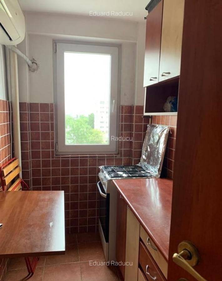 Apartament de 2 camere decomandat, aproape de metrou - Lujerului - 4
