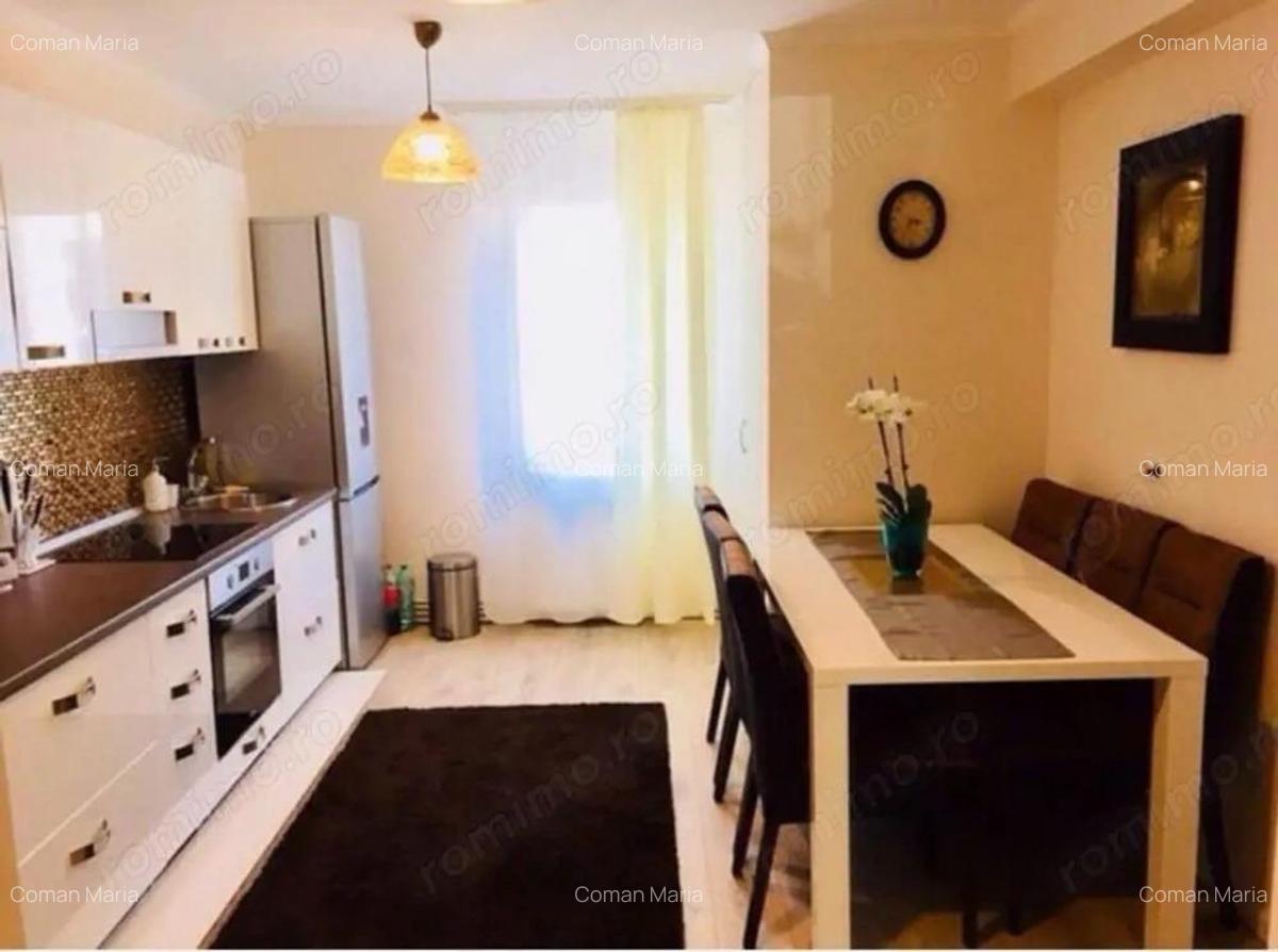 Vand apartament cu 3 camere in Tudor - 3