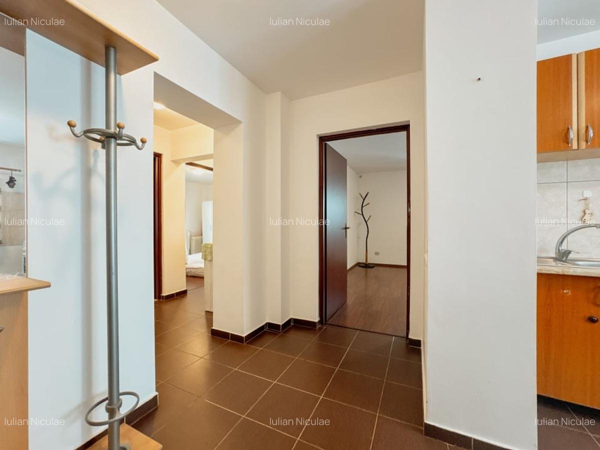 Apartament  3 camere, 2 bai, bloc  1995, eficient energetic, zona Vitan Mall - 7 Apartament  3 camere, 2 bai, bloc  1995, eficient energetic, zona Vitan Mall - 7