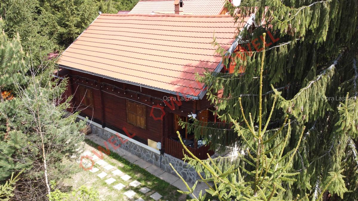 Casă cu 6 camere în Comandău - 2
