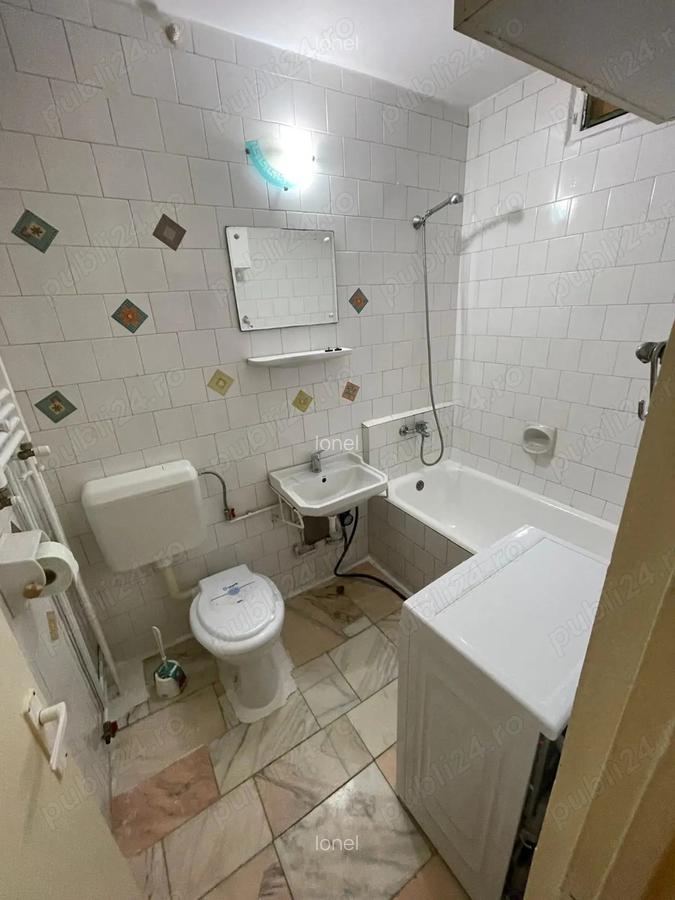 Proprietar inchiriez apartament cu 1 camera,la etajul 2,in zona Lipovei - 4