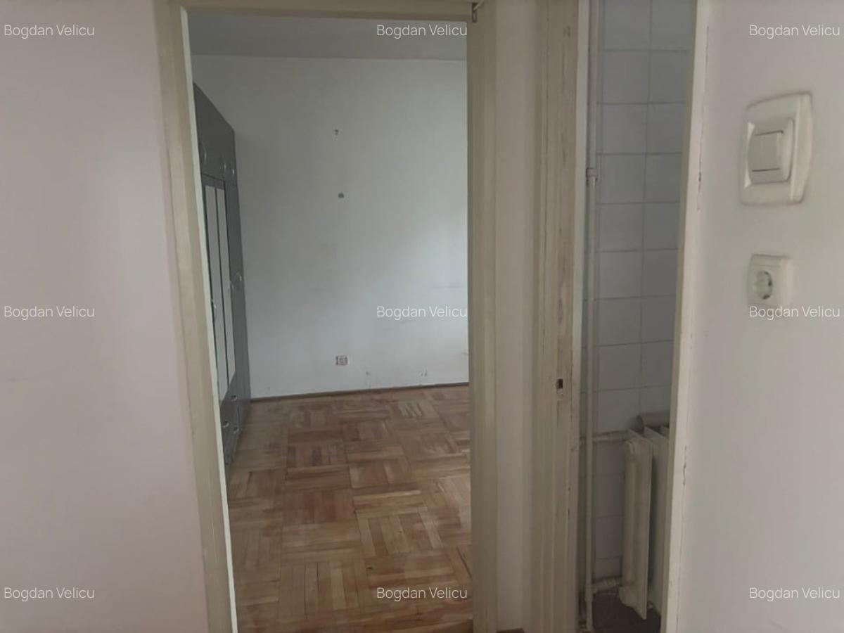 Apartament 3 camere de vanzare - 8
