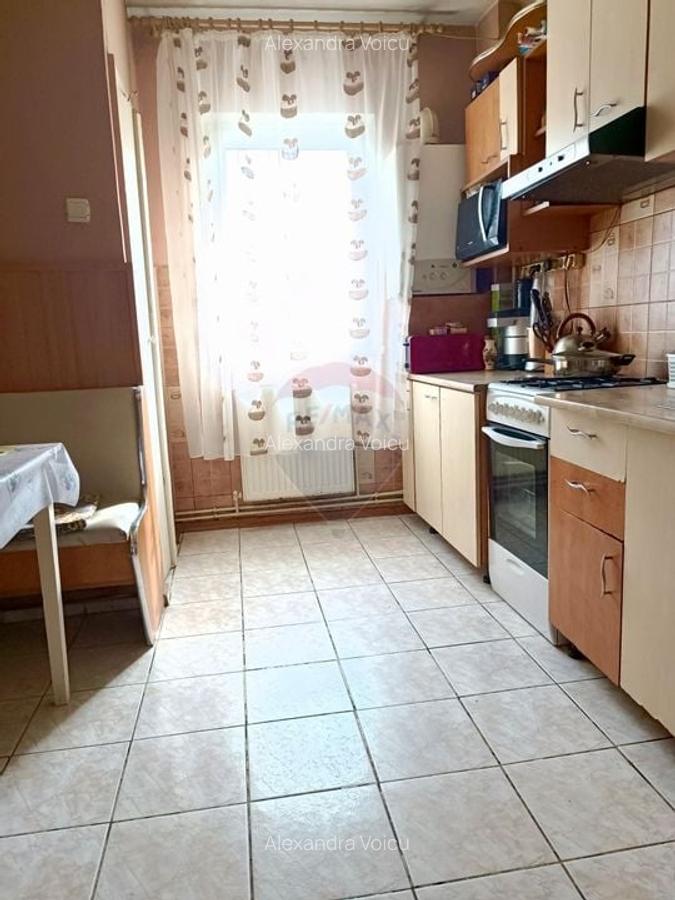Apartament  panorama superba intrare Racadau - 4