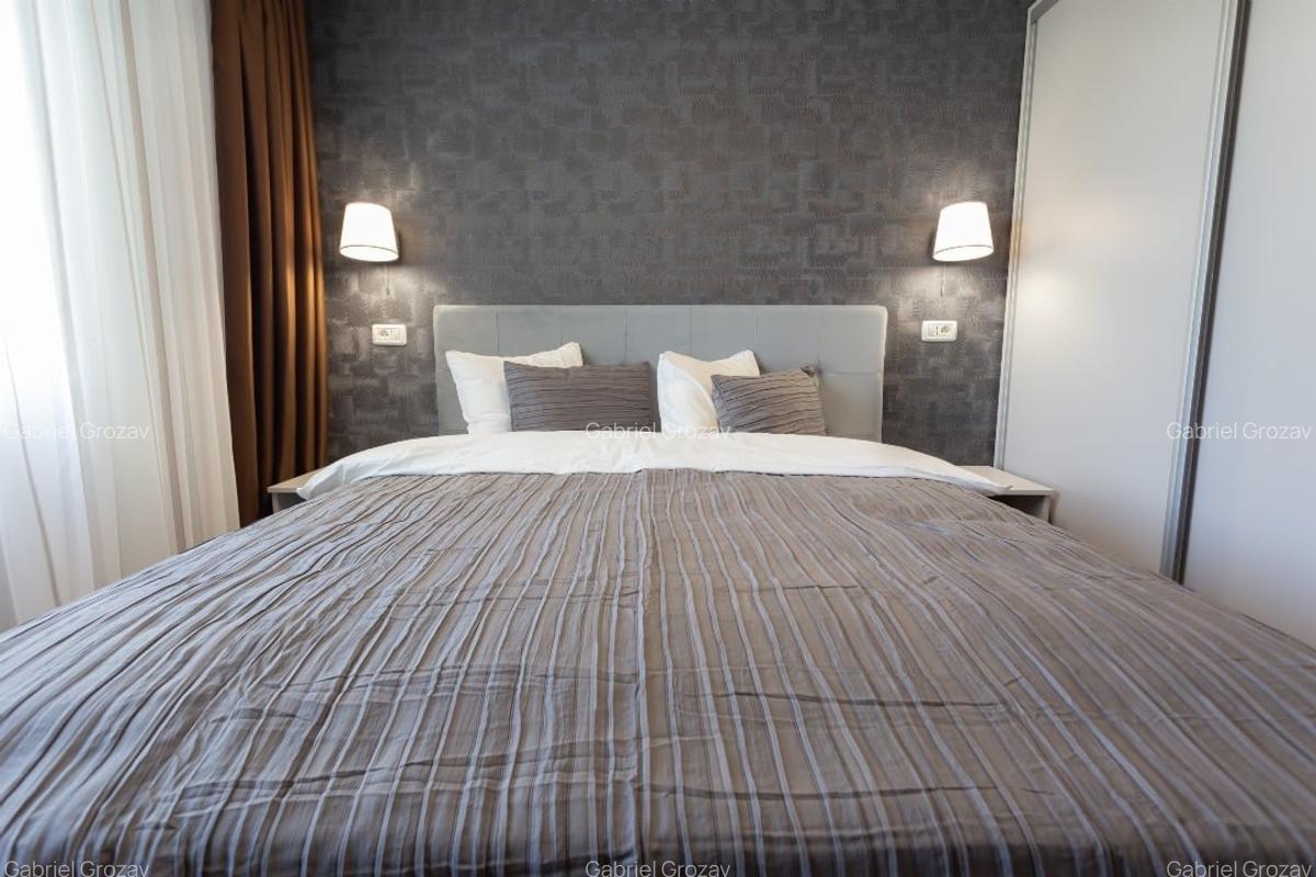 Apartament cu 3 camere semidecomandat în Central - 9