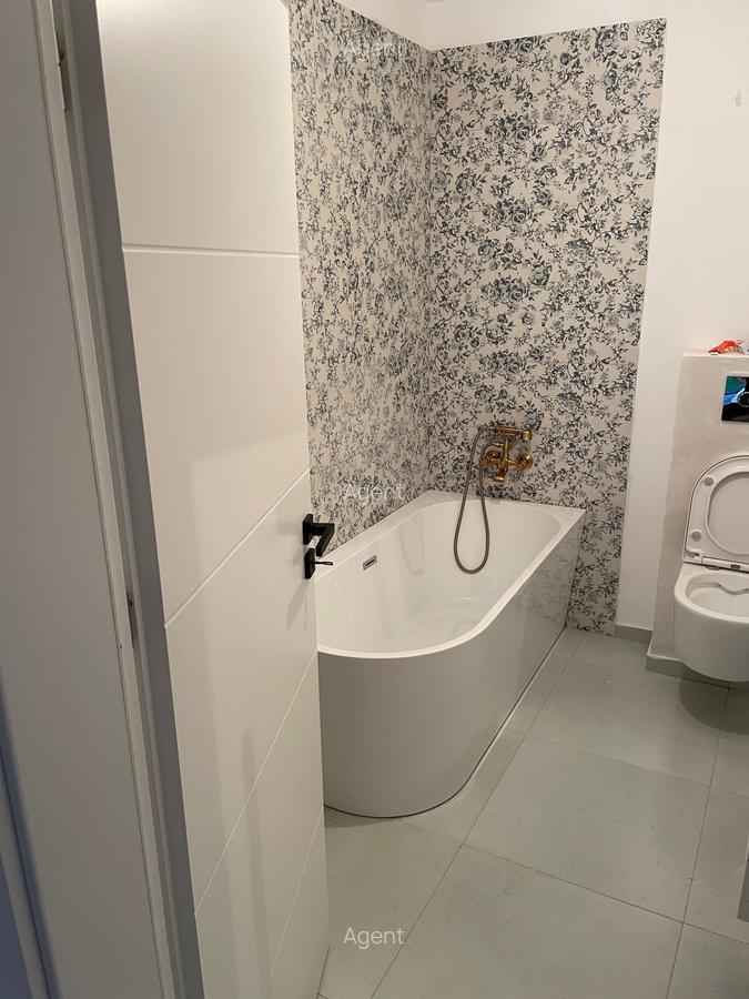 Apartament cu 3 camere decomandat în Bucureștii Noi - 12