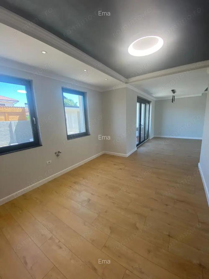 Casa 5 camere LUX Dumbravita - 3