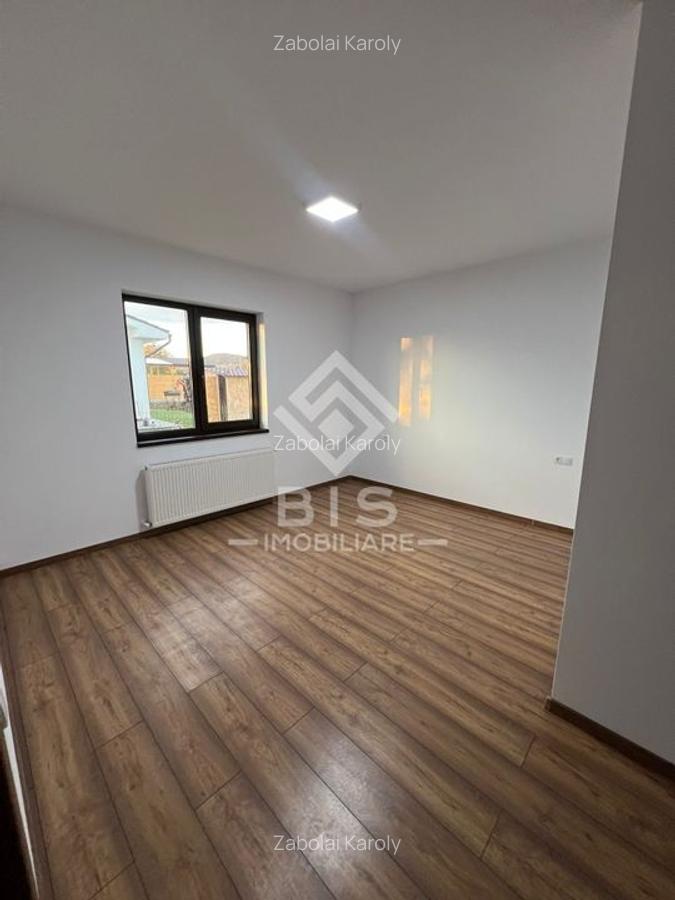 Case moderne de vânzare – 143 mp utili, teren 7 ari | Zona Unirea - 13