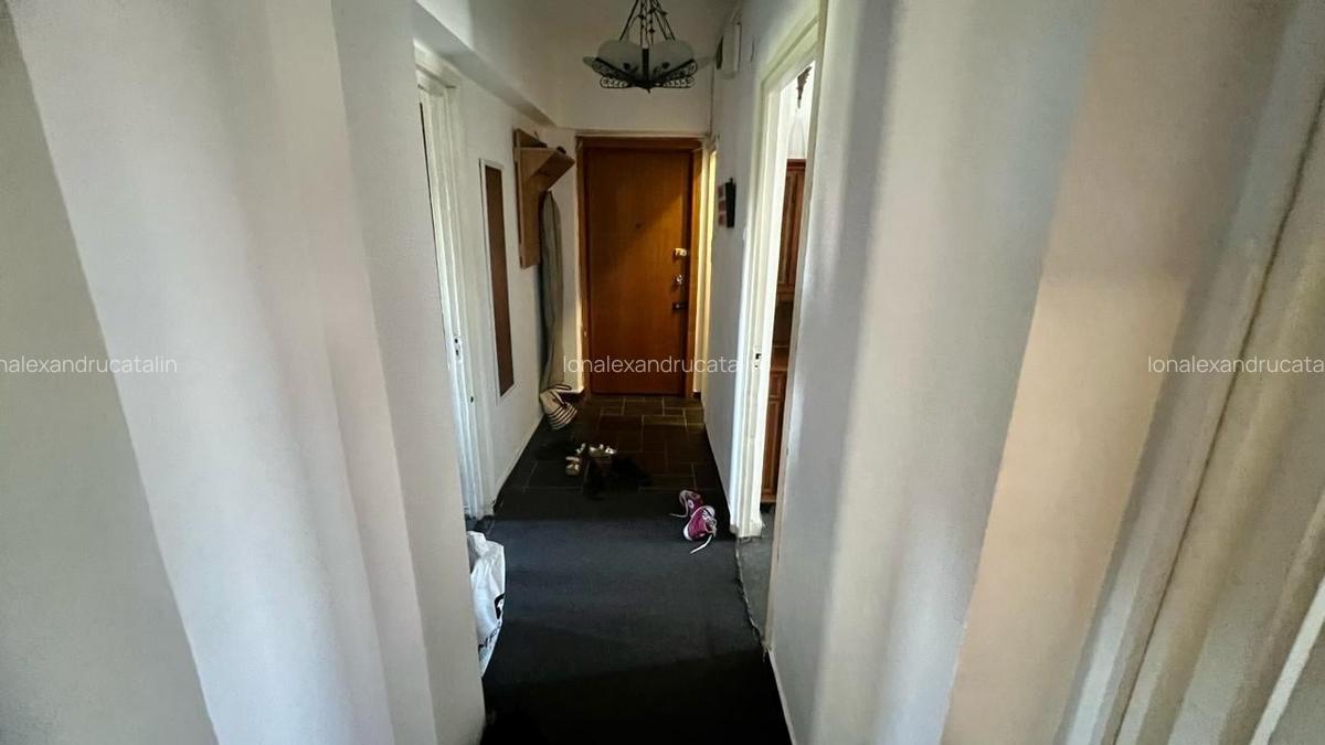 Capitol - 3 camere decomandate confort 0, centrala gaze - 1