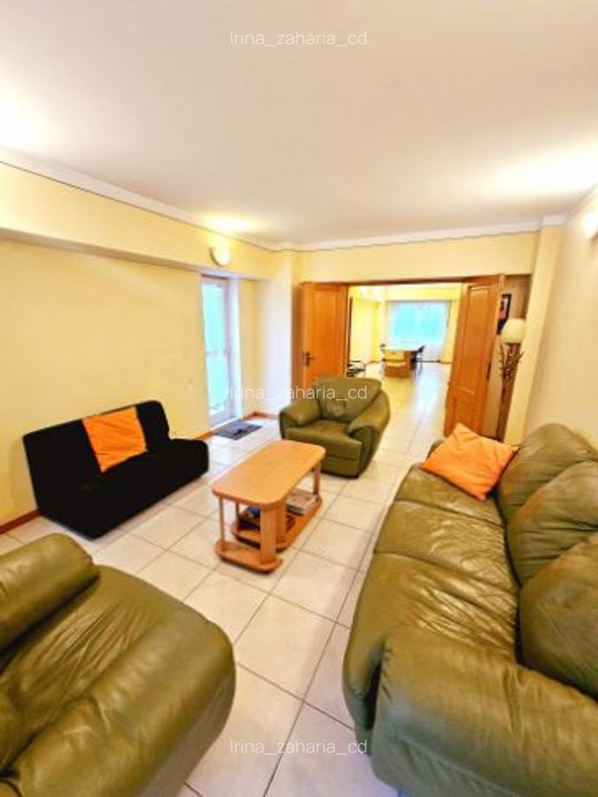 Ultracentral Unirii Proprietar apartament 4 camere - 1
