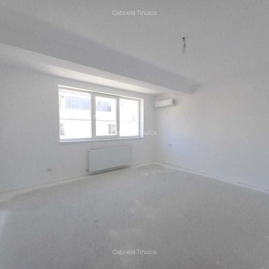 Vânzare rapidă! 4 camere 110 mp + balcon  Etaj 1/4  Finalizat - 5
