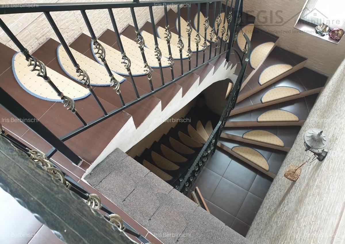 Vila 8 Camere si Curte Spatiu Ideal pentru Familie Ma... - 11