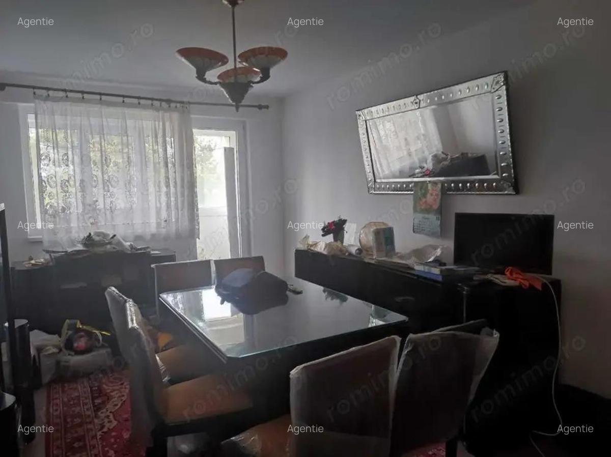 Apartament 3 camere Vitan - Auchan - 3