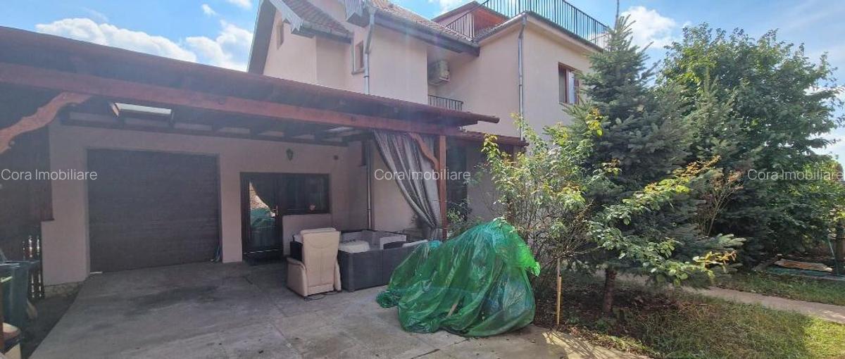 Casa de vanzare, Sanmartin la intrarea in localitate - 17