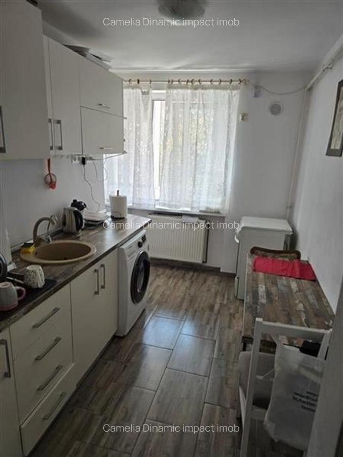 Apartament cu 2 camere decomandat în Central - 2