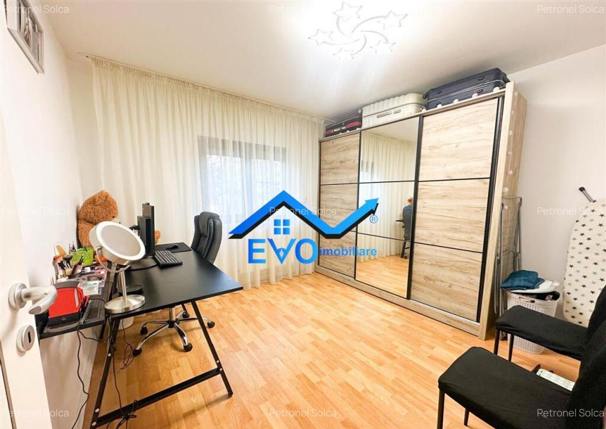 Apartament cu 3 camere , 2 bai , Decomandat , zona Metalurgi - 8