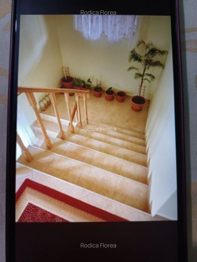 Casa constructie noua moderna- 5 camere- curte generoasa- Sanpetru - 5