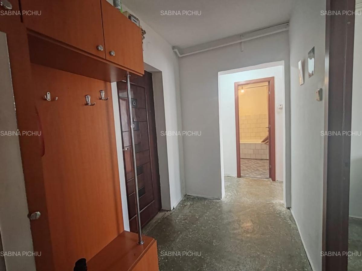 Apartament cu 2 camere decomandat, mobilat în Craiter - 11