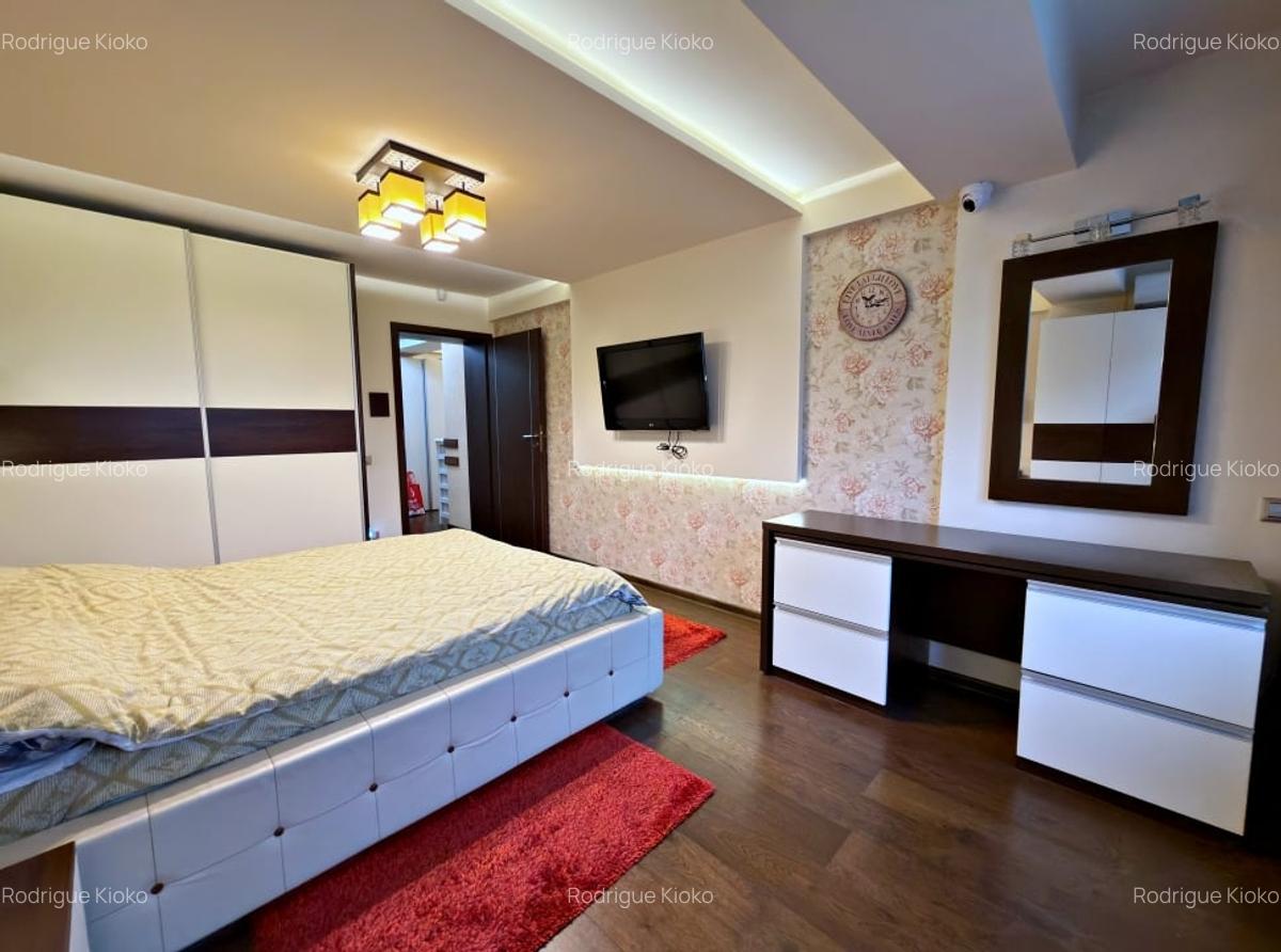 3 cam - 143 mp - Et.1/3 - 2 bai, 2 balcoane – Ghencea, An 2009 - 13