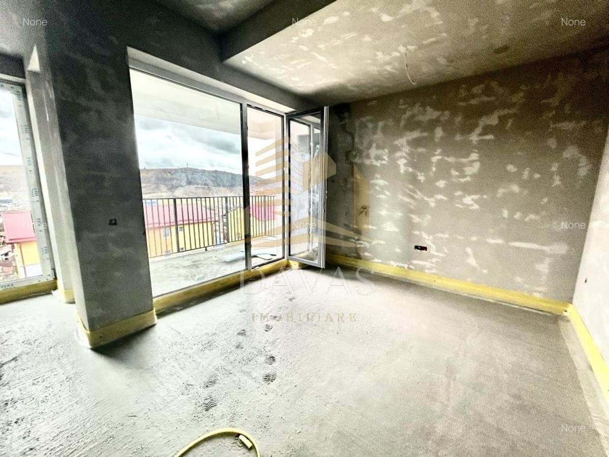 Apartament 3 camere semidecomandat | Baciu | Se preda finisat premium - 1