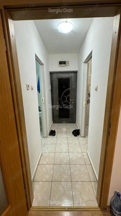 Proprietar inchiriez garsoniera in zona Lipovei - 6