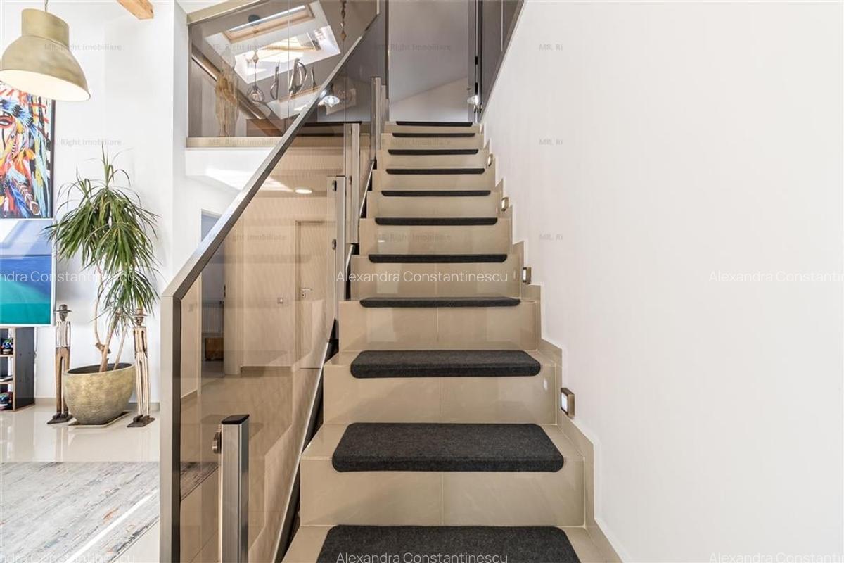 Apartament tip Penthouse pe 2 niveluri | zona Coresi Comision 0% - 13