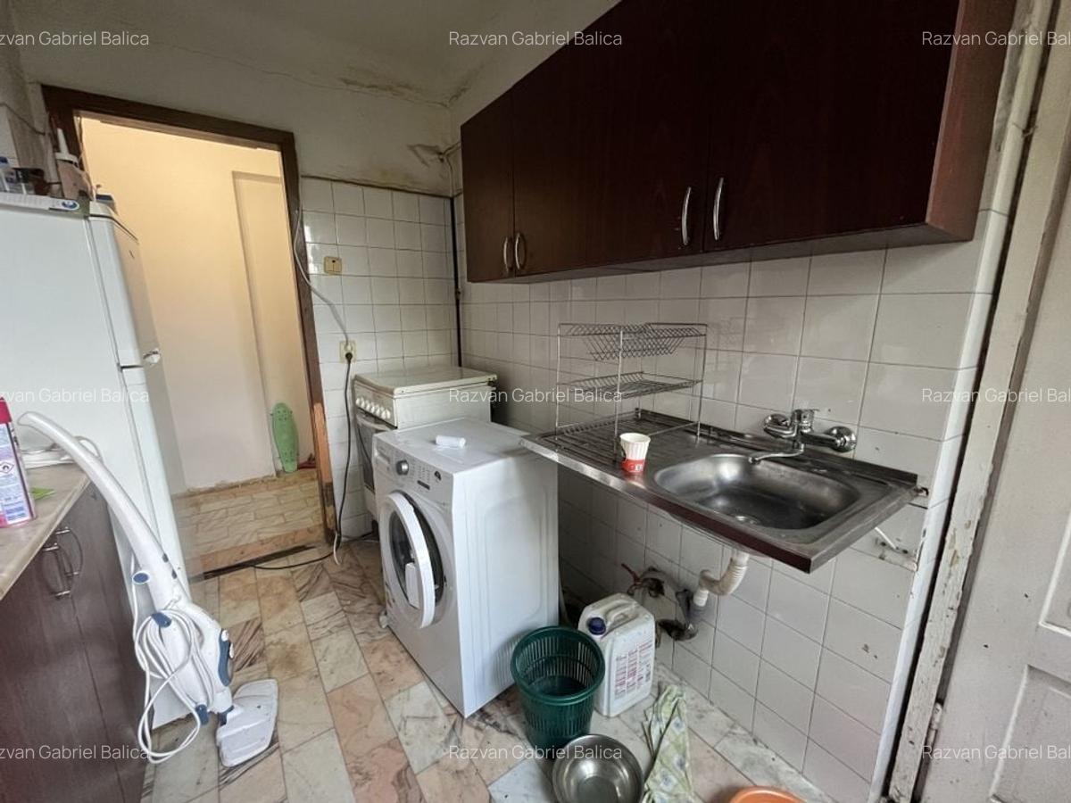 COMISION 0% | Zona linistita | Foarte spatios | Boxa cu CF - 8