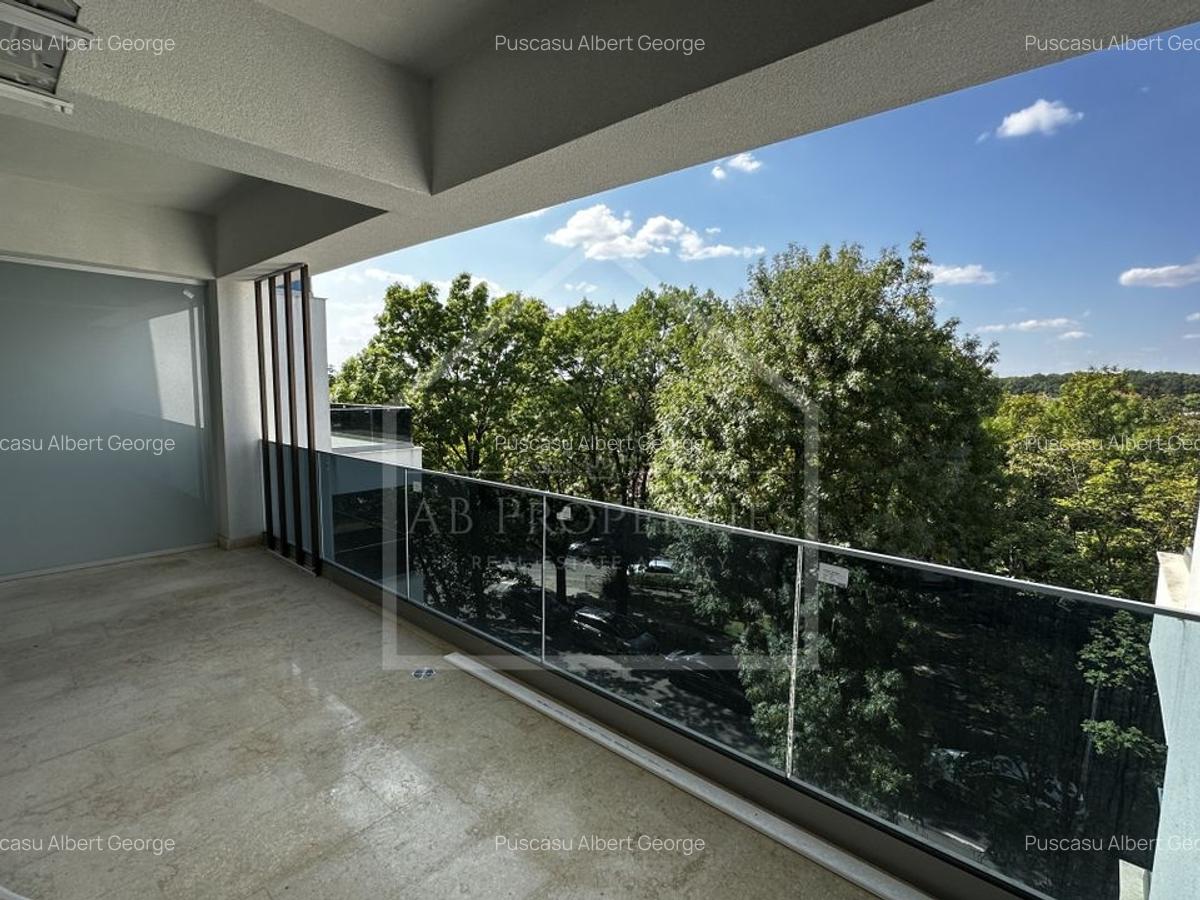 Apartament cu 4 camere decomandat în Băneasa - 13