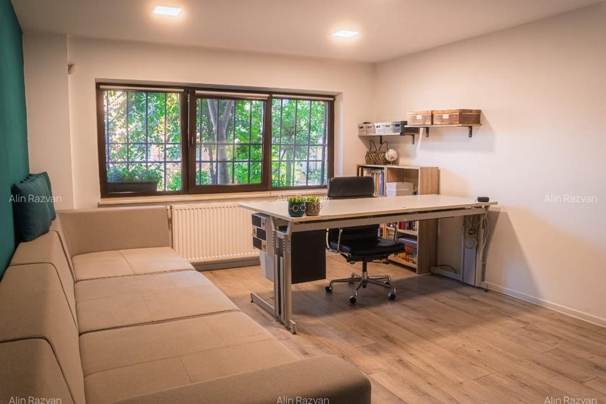 Proprietar | 4 camere, 130 mp, Parter (2 niveluri), Garaj | Complexul Studențesc - 2