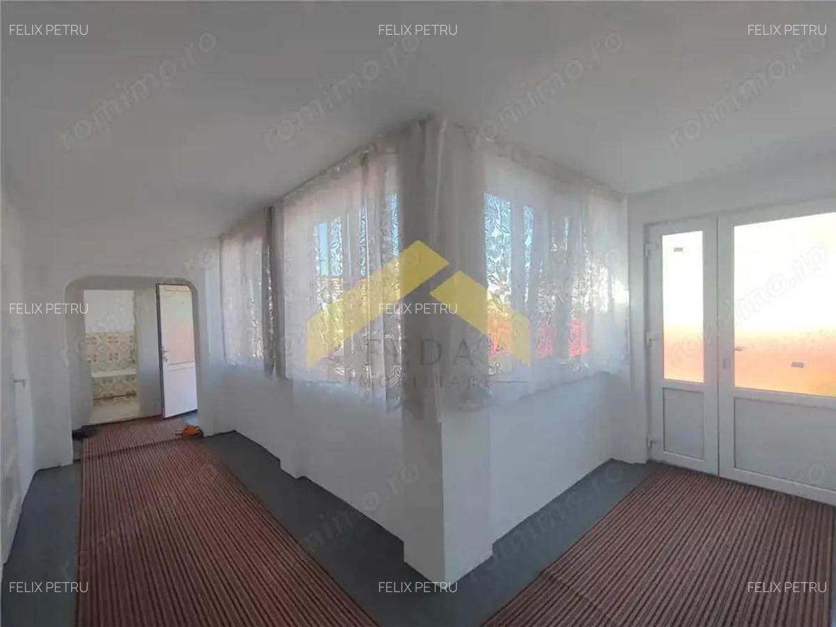 Casa de vanzare 3 camere Iratosu - 5