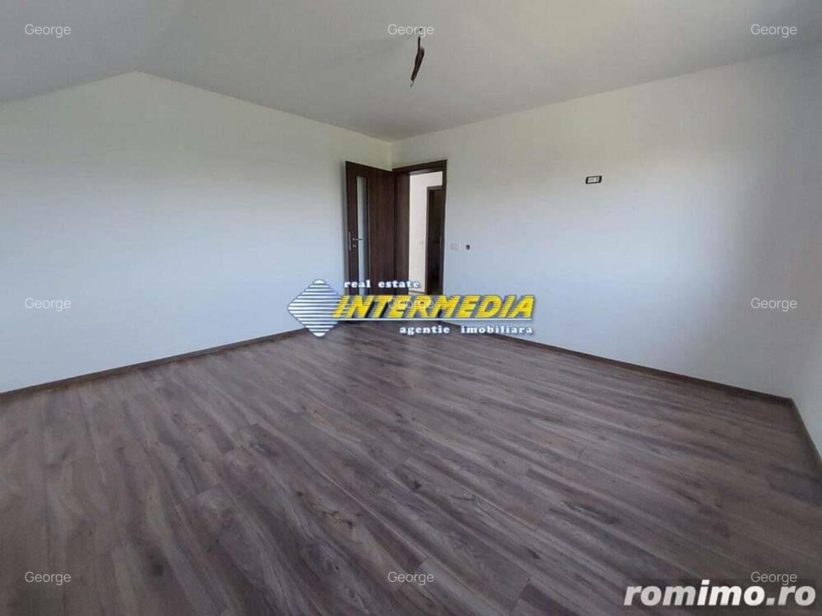 Casa Noua de vanzare Zona Cetate - 18