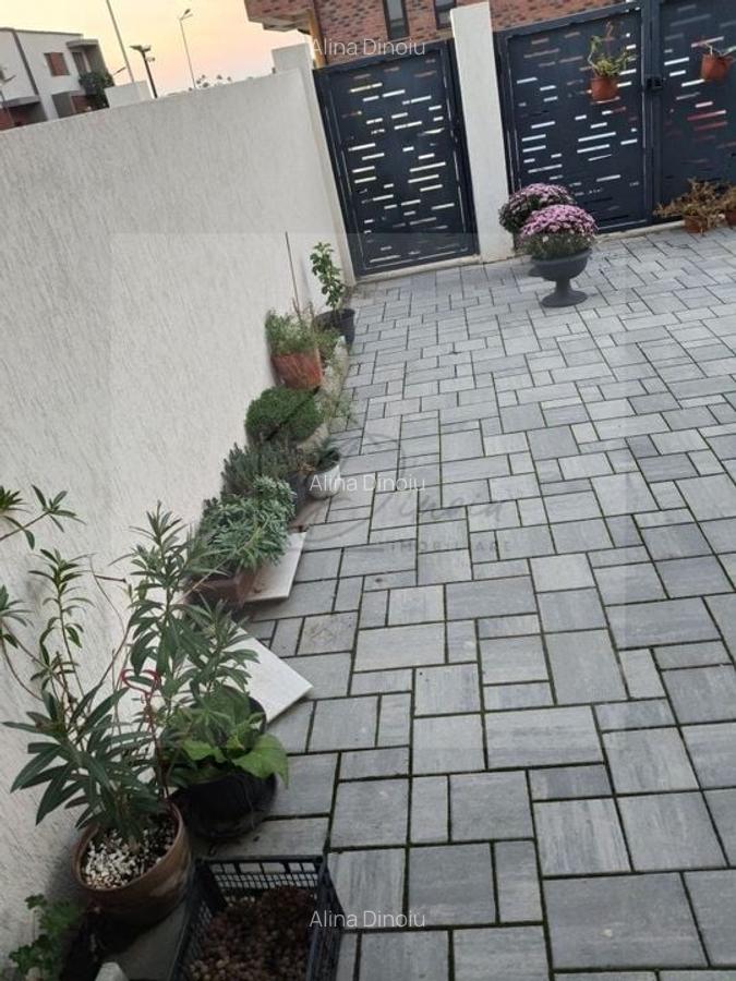 Vila 4 camere Tunari I noua, mobilata I zona centrala Parc Primarie - 9