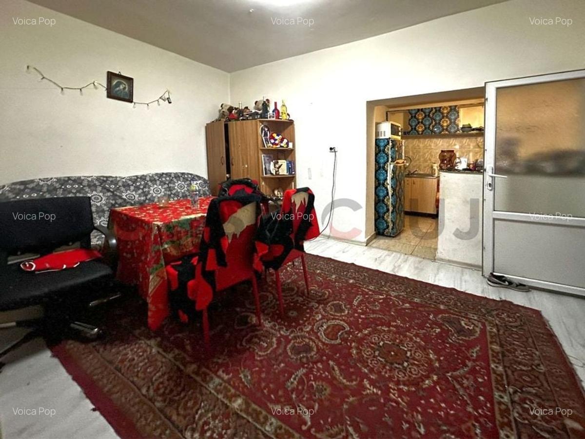 Casa la curte, Posibilitate de masardare, Central!! - 2