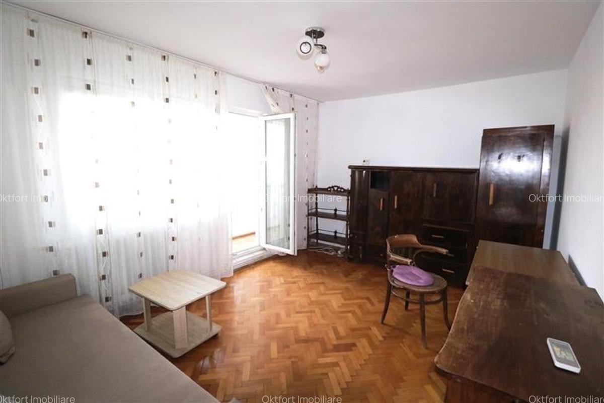 Apartament cu 2 camere decomandat în Complex Studențesc - 6