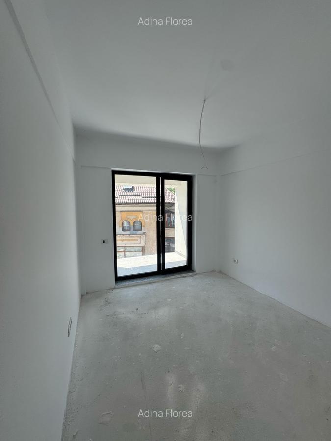 Apartament cu 2 camere semidecomandat în Teiul Doamnei - 4