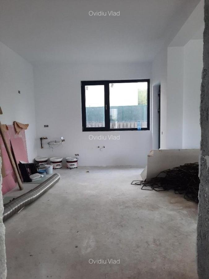 VILA PARTER TOP 4 camere 2 bai placa beton 923mp incalzire pardoseala semineu - 38