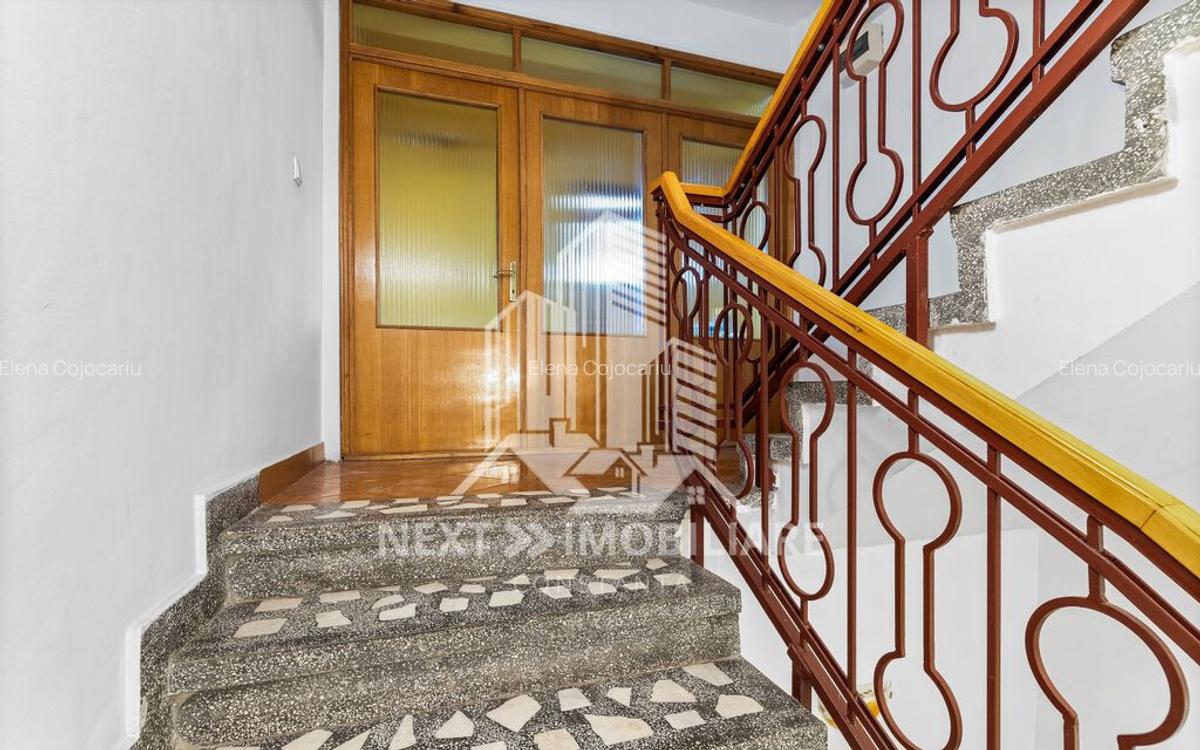 Vila S+P+2E+ M, garaj si spatiu comercial, Km4-5 - 16